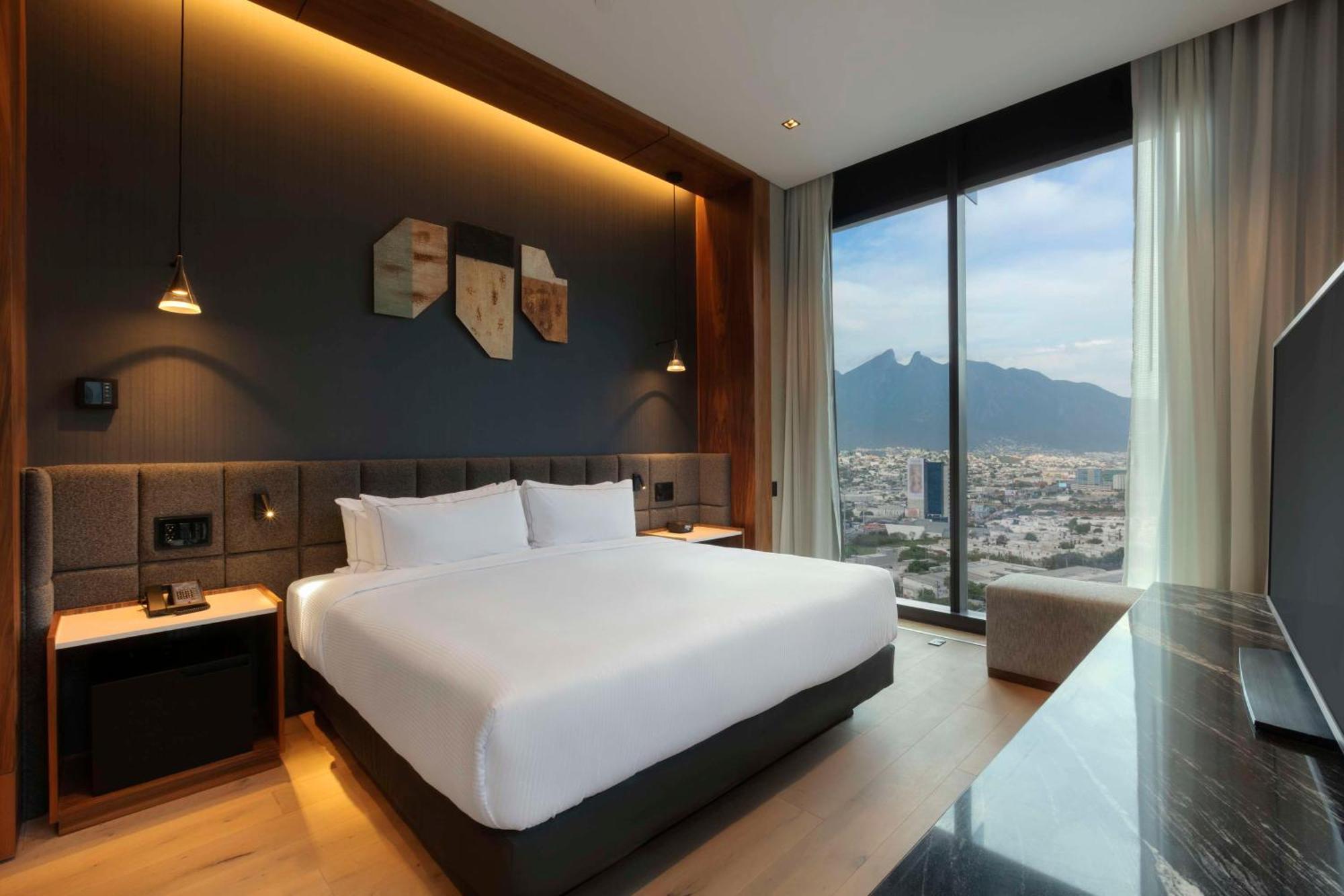 Hilton Monterrey Valle Esterno foto