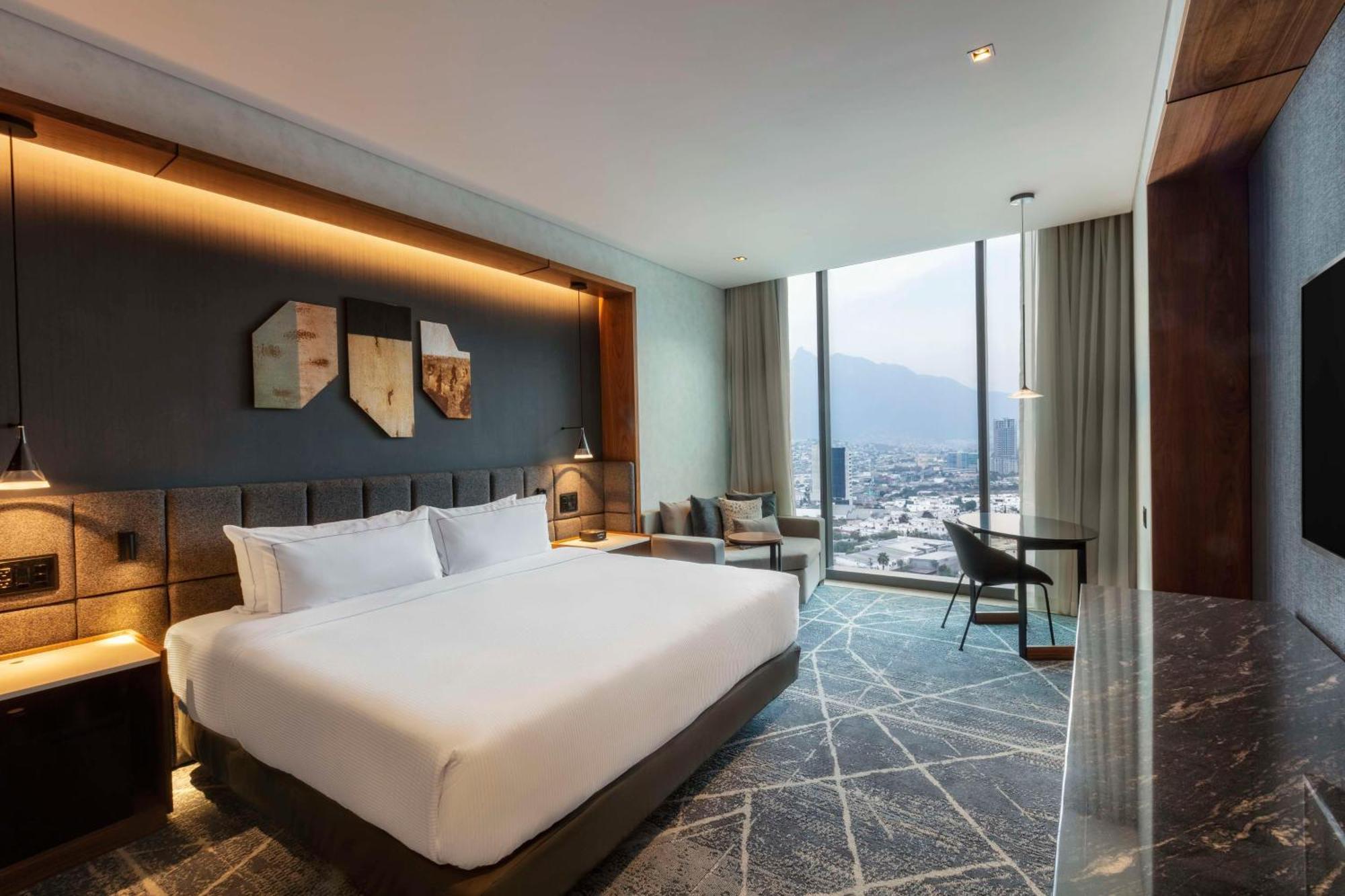 Hilton Monterrey Valle Esterno foto
