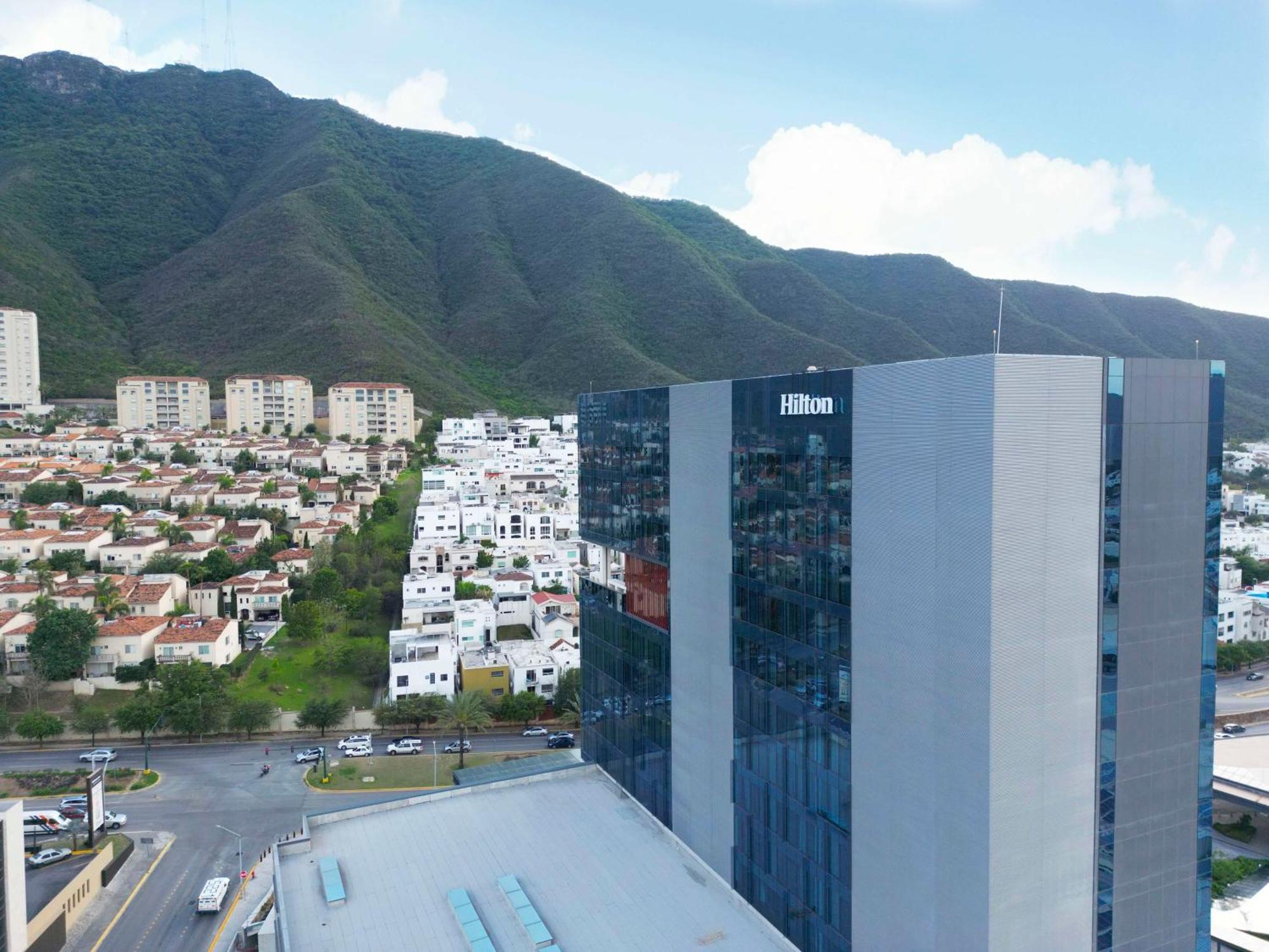 Hilton Monterrey Valle Esterno foto
