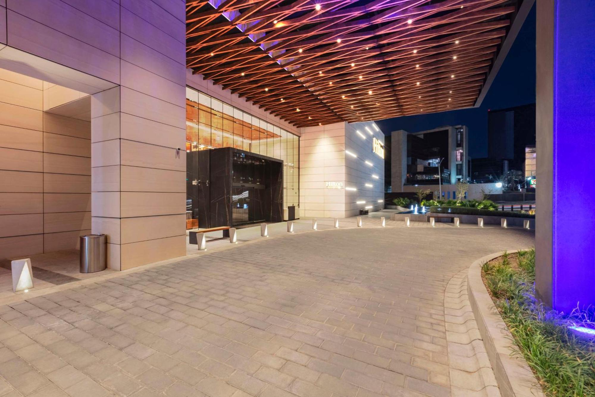 Hilton Monterrey Valle Esterno foto